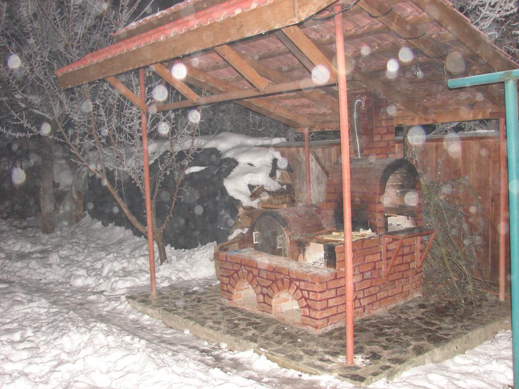 Pensiunea Casa Filoxenia Horezu Buitenkant foto